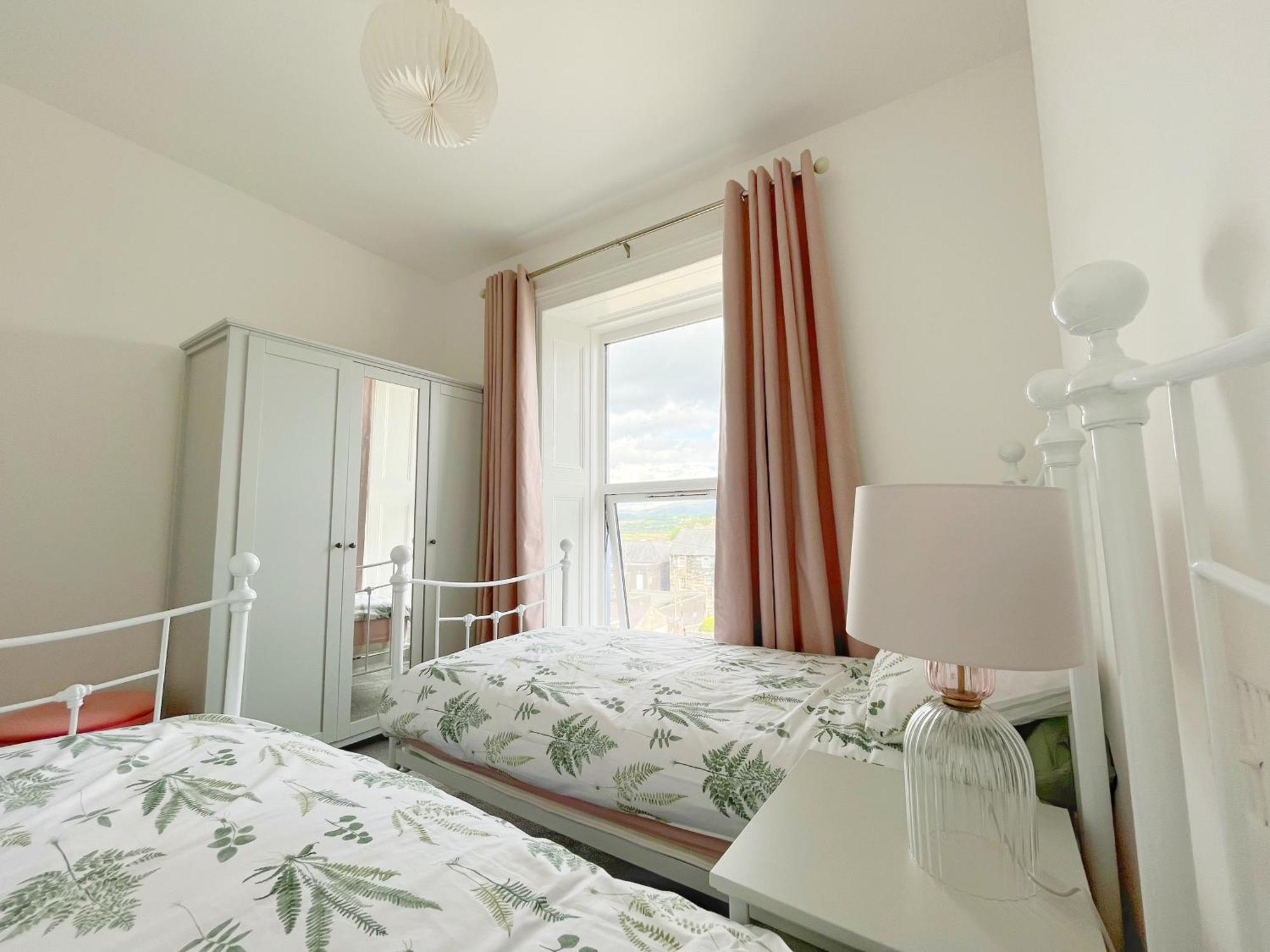 Porthmadog, Sleeps 11, 5 Bedrooms, 5 Bathrooms, Mountain Views Kültér fotó